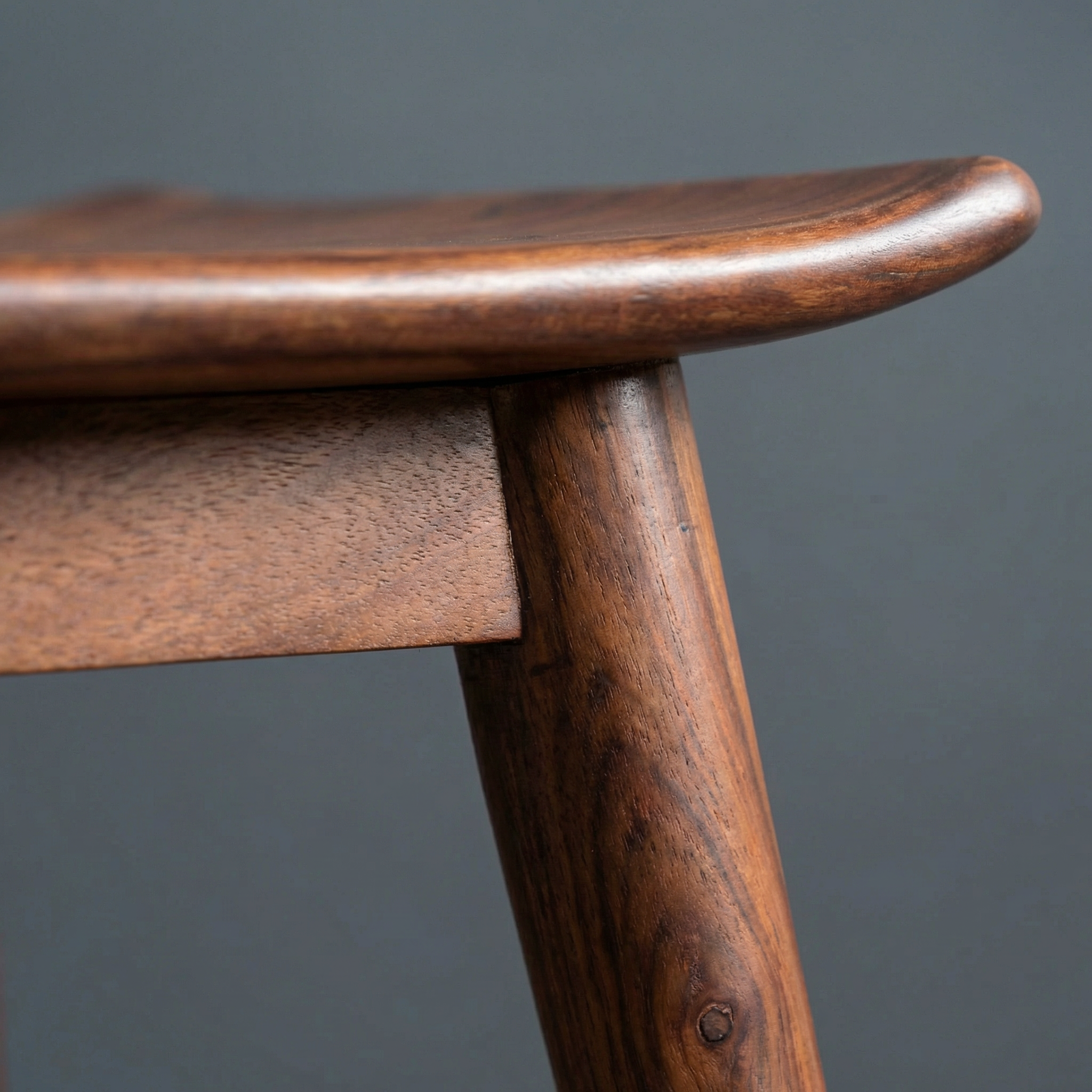 banana-fiesta-17-75-sheesham-wood-peca-bar-and-counter-stool